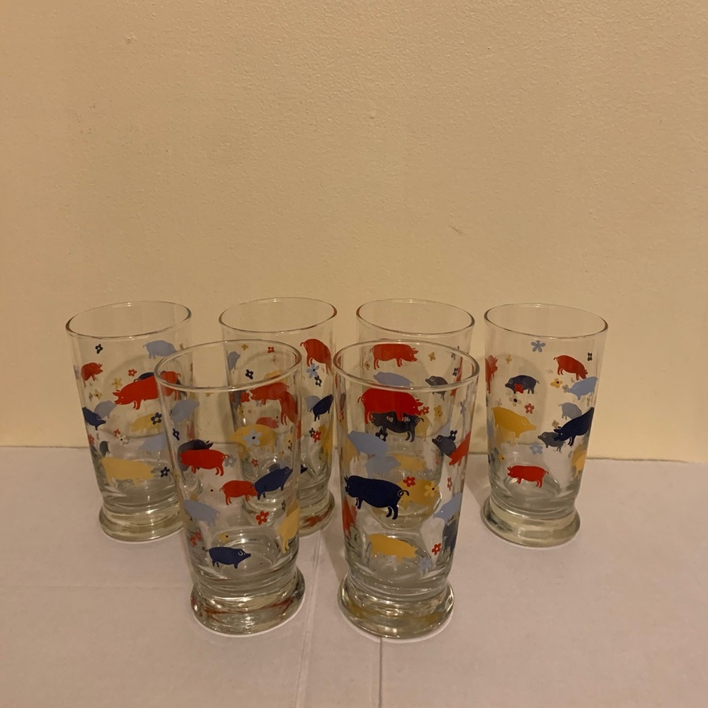 Set of 6 Colorful Pigs Print Drinking Glasses